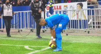 TA：巴萨会在冬窗保持相对平静，拉什福德可能在租借满后离队