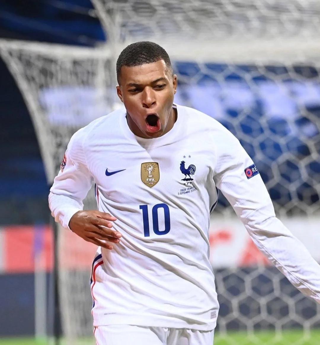 动漫展示欧冠新一轮第一比赛日的结果：（动画盘点欧冠新一轮首个比赛日赛果）