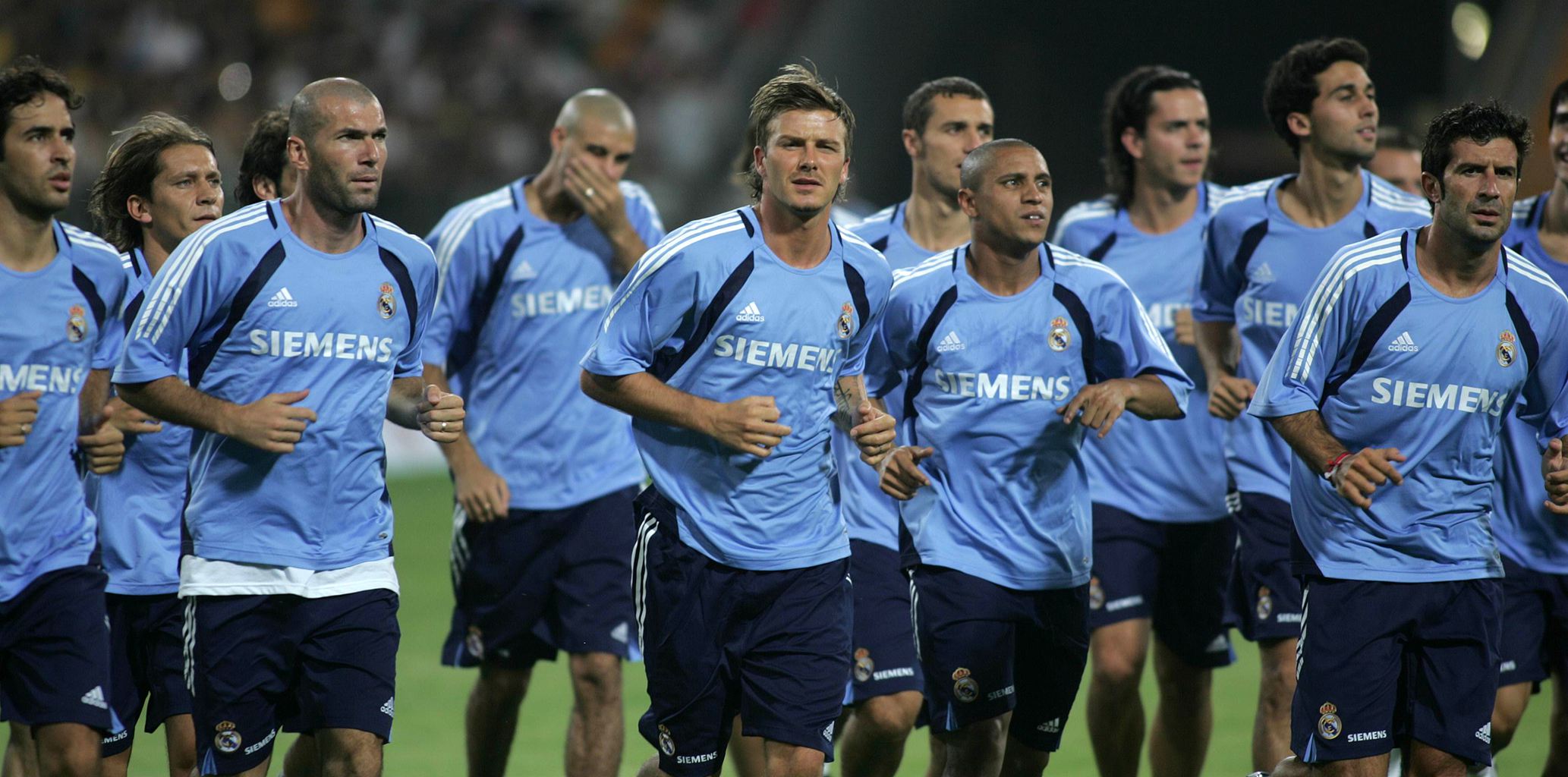 阿德巴约：卡拉格不尊重萨拉赫，他只是幸运出生在利物浦（阿德巴约批卡拉格不尊重萨拉赫：他不过是个生在利物浦的幸运儿）