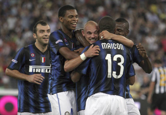 斯潘塞是NCAA长曲棍球历史助攻王，获得最高荣誉后改打篮球（NCAA长曲棍球历史助攻王斯潘塞获最高荣誉后转战篮球）