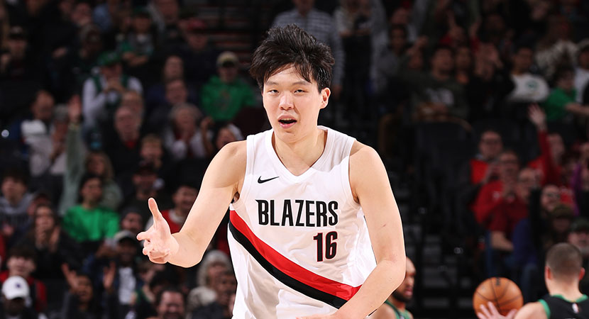 托普穆勒：巴萨各个位置都很强，弗里克是德国足球的一名大使（托普穆勒：巴萨全线实力雄厚，弗里克是德国足球的名片）