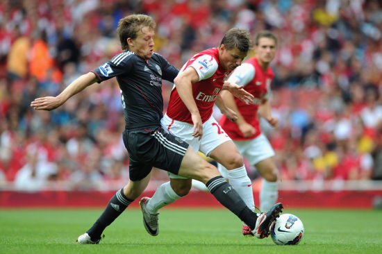 因扎吉执教巴勒莫客场3比1胜恩波利（因扎吉率领巴勒莫客场3-1力克恩波利）