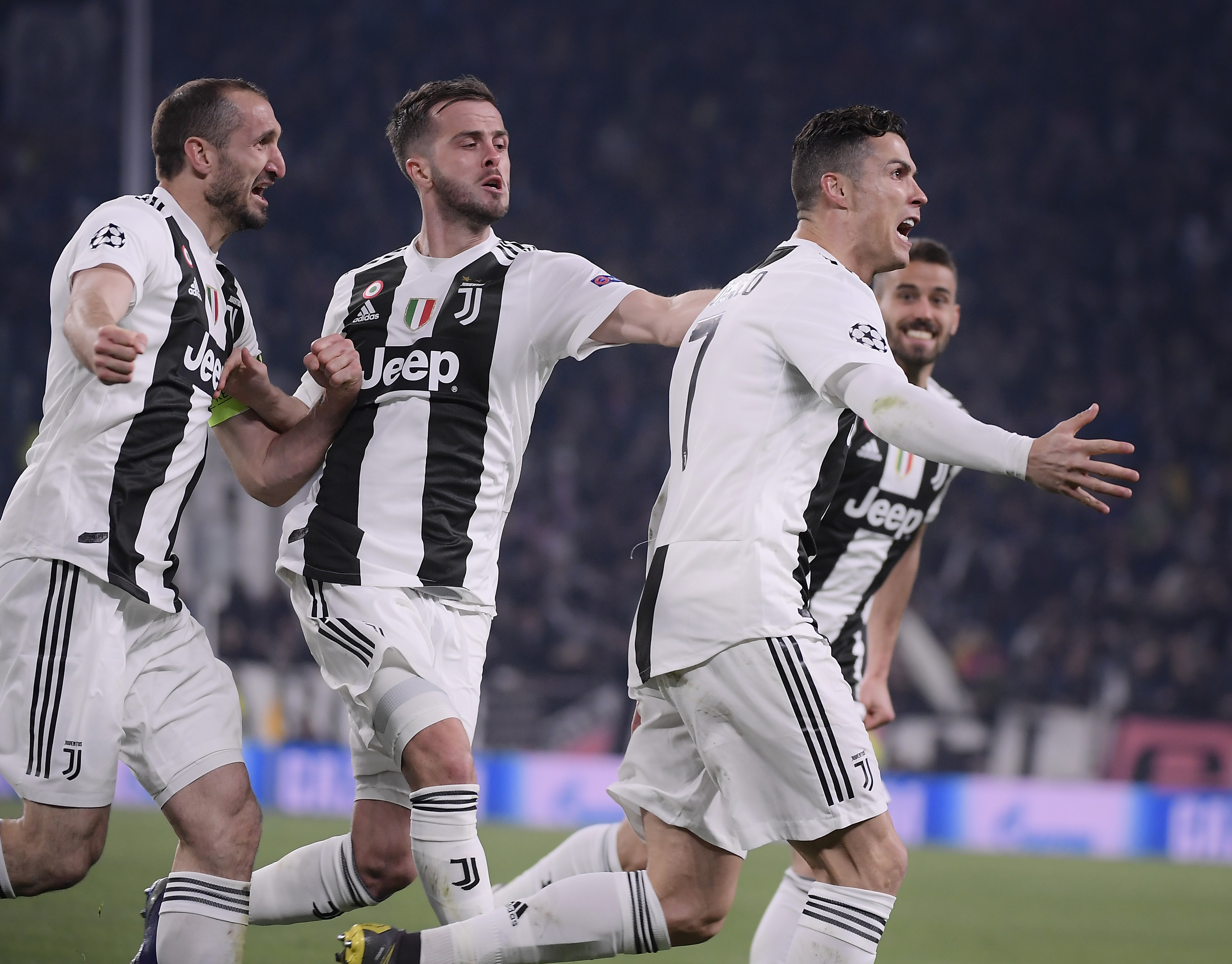 洛博特卡：在孔蒂的带领下，我们的下一个休息日将是明年5月（洛博特卡：孔蒂带队后，下一次休息要等到明年五月）