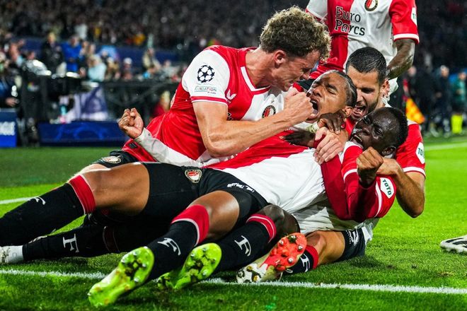 加里·内维尔：切尔西中轴线不够硬，距离赢得英超还很远（加里·内维尔：切尔西缺少强硬中轴，距离英超冠军仍有差距）